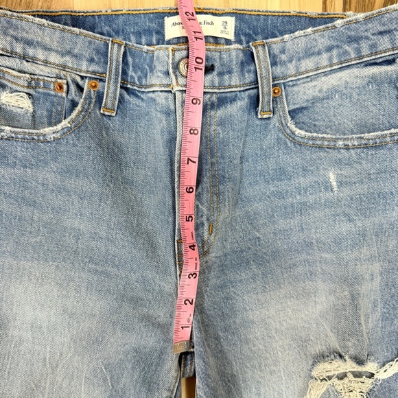 Abercrombie & Fitch The Boyfriend Mid Rise Jeans Denim Medium Distressed Wash - Picture 9 of 10